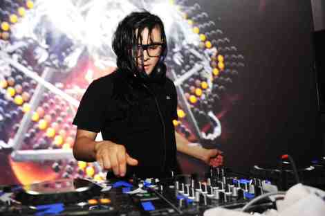 skrillex-live-wallpaper-hd-playing-with-sound1.jpg